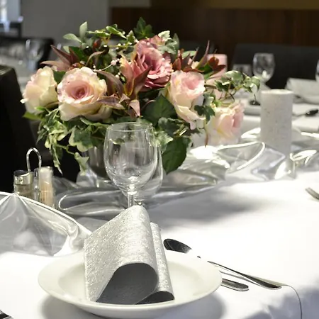 London Hotel Trnava