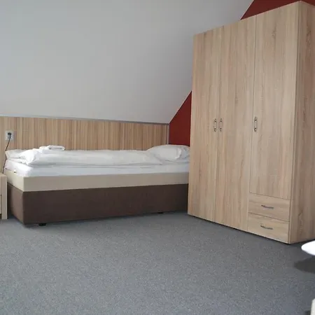 London Hotel Trnava