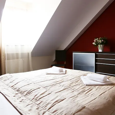 London 3* Trnava