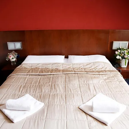 London 3* Trnava