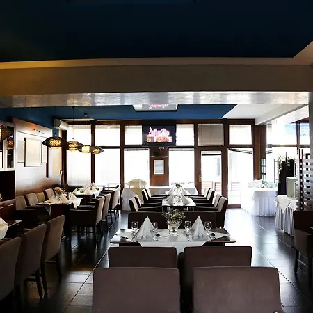 Hotel London 3*