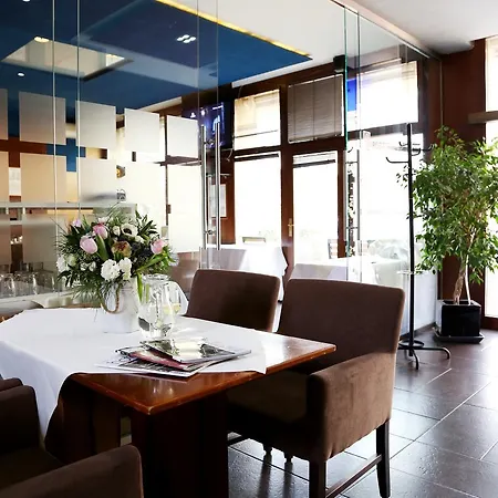 London 3* Trnava